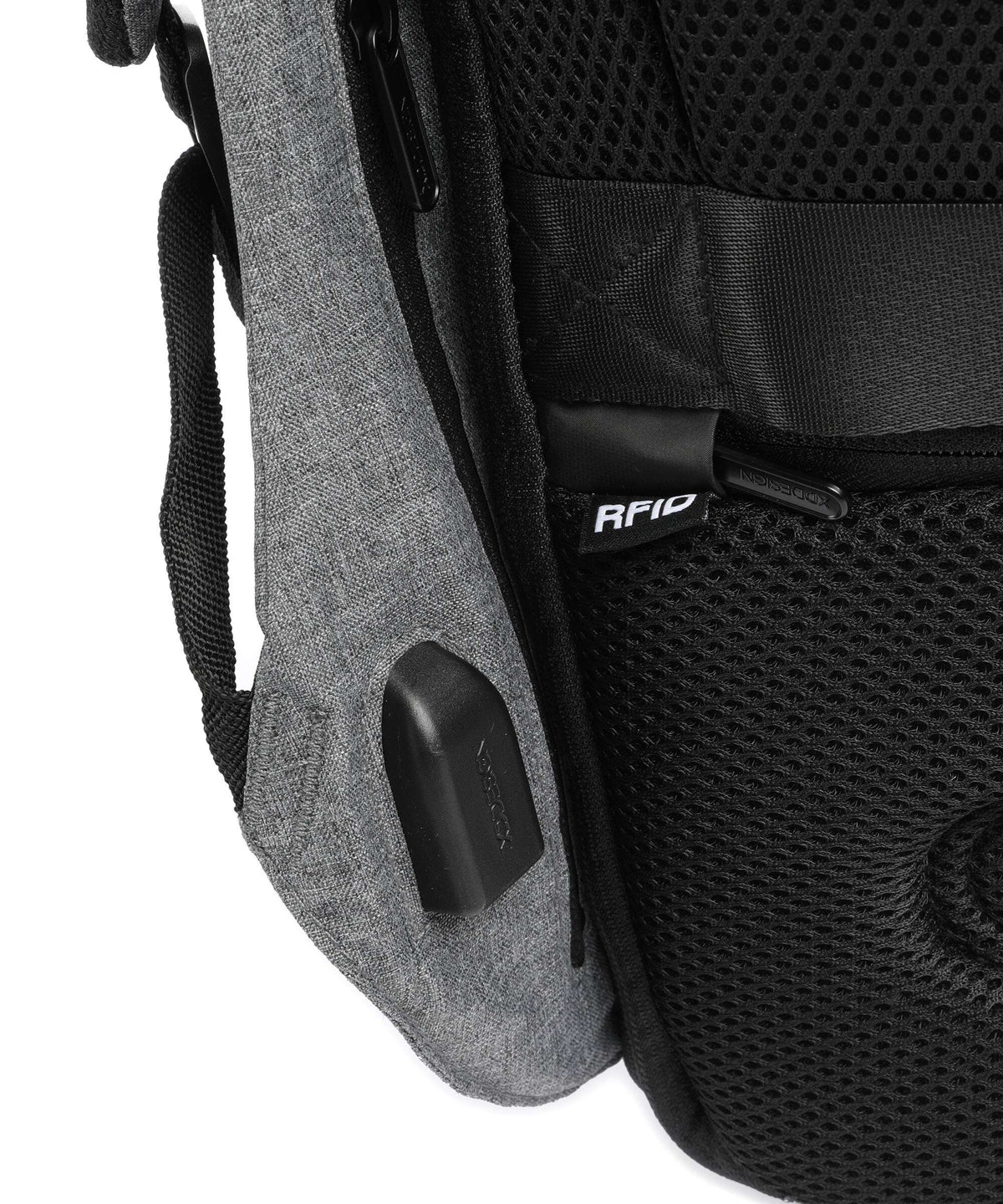 XD Design Bobby Hero XL Backpack grey