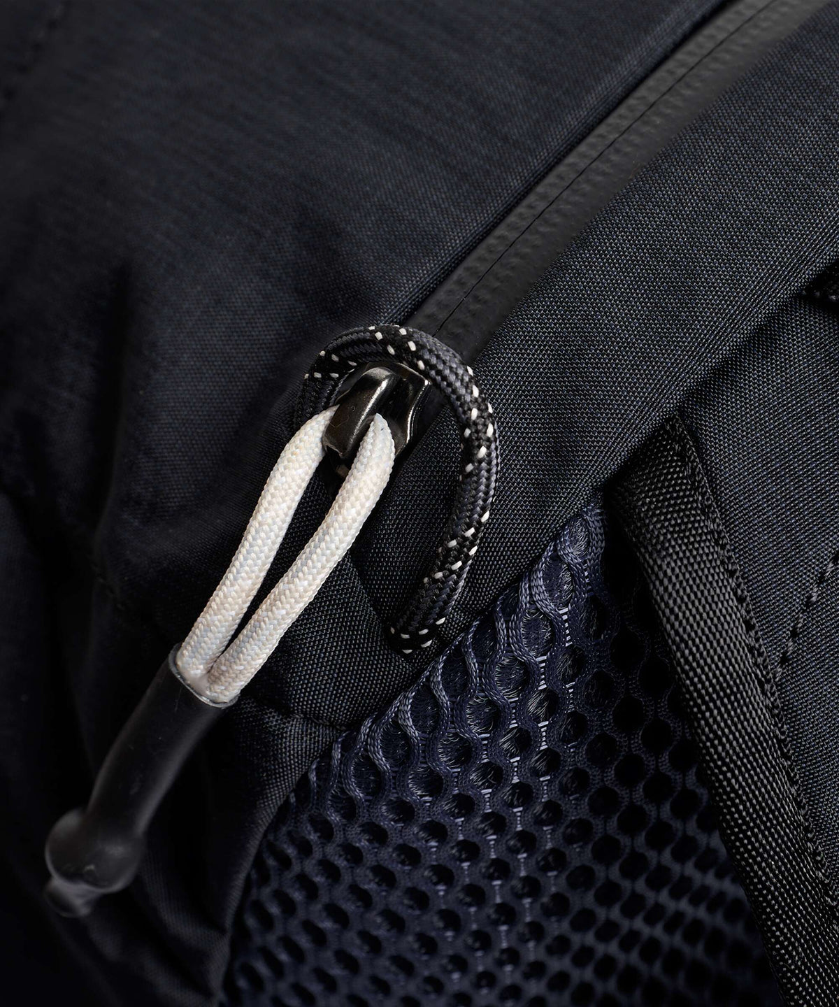 Bellroy Lite 20L Backpack black