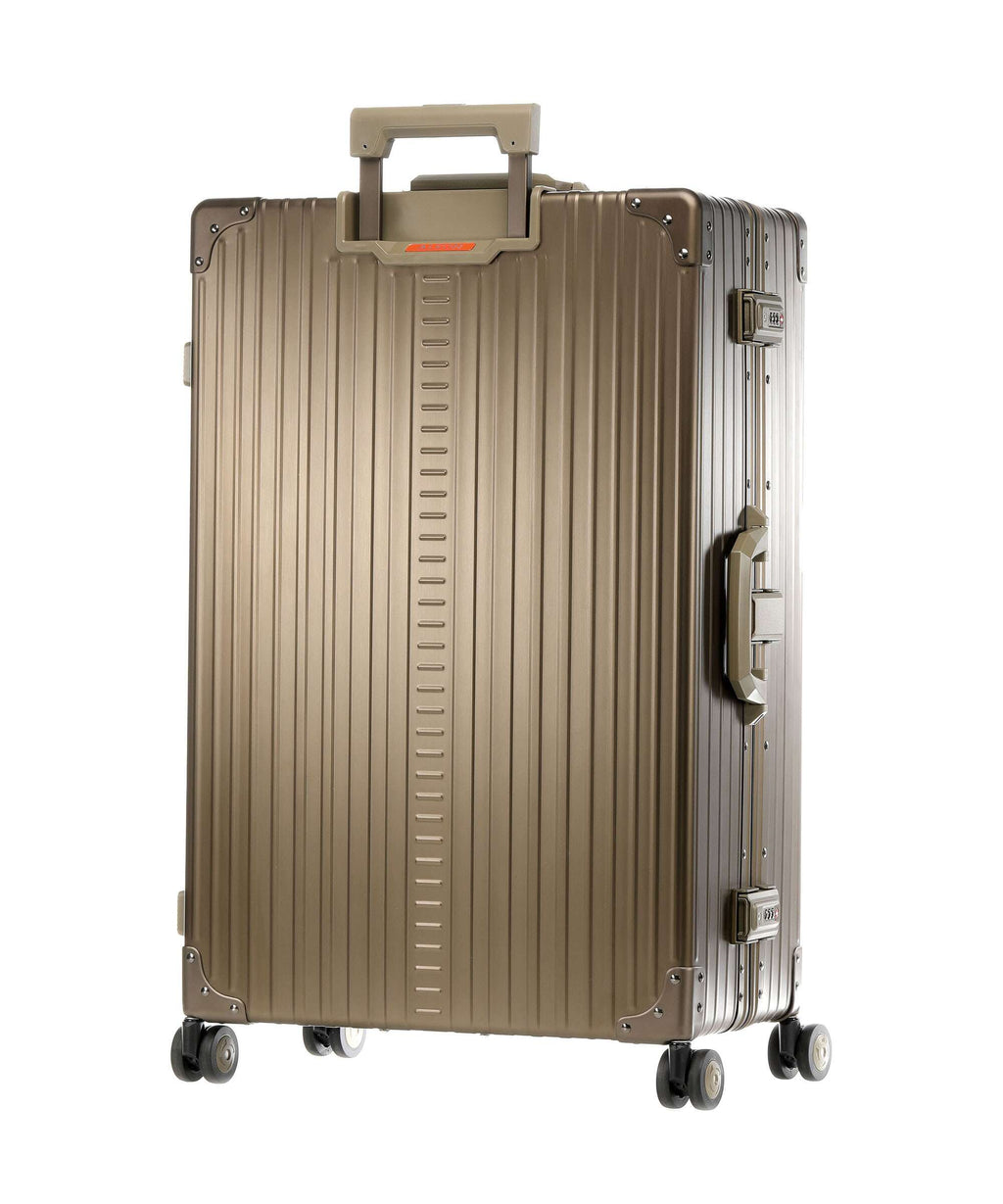 Aleon 30 Macro Traveler Spinner (4 wheels) champagne