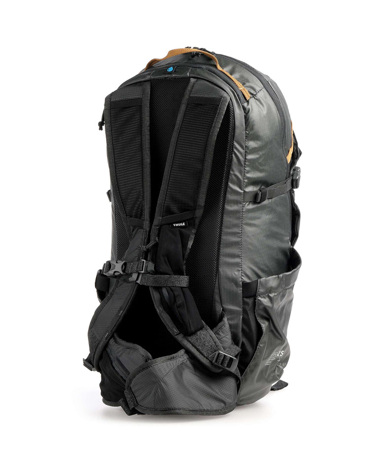 Thule Stir 25 M Hiking backpack obsidian