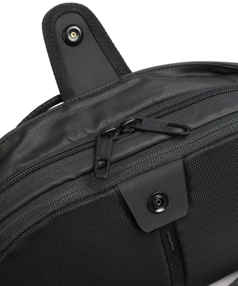 Thule Tact 5 Fanny pack black