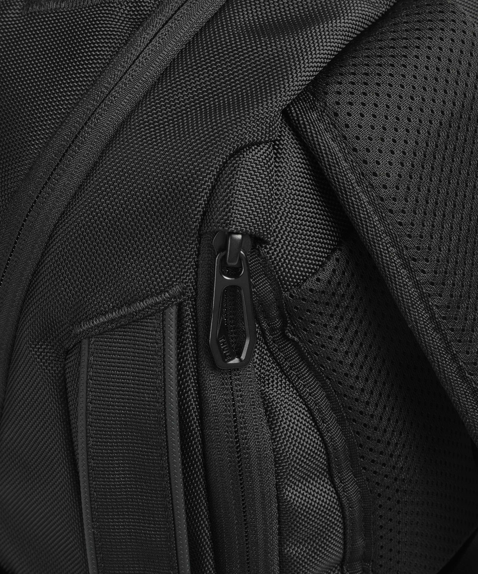 Thule Accent 26 Backpack black