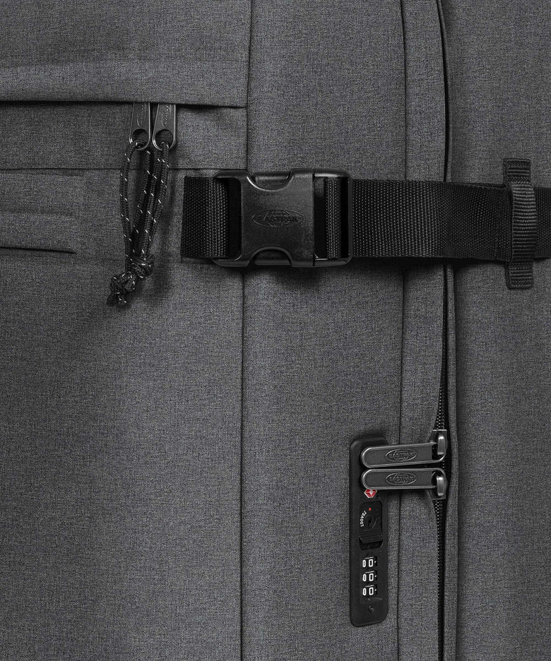 Eastpak Transit'R 4 M Spinner (4 wheels) black denim