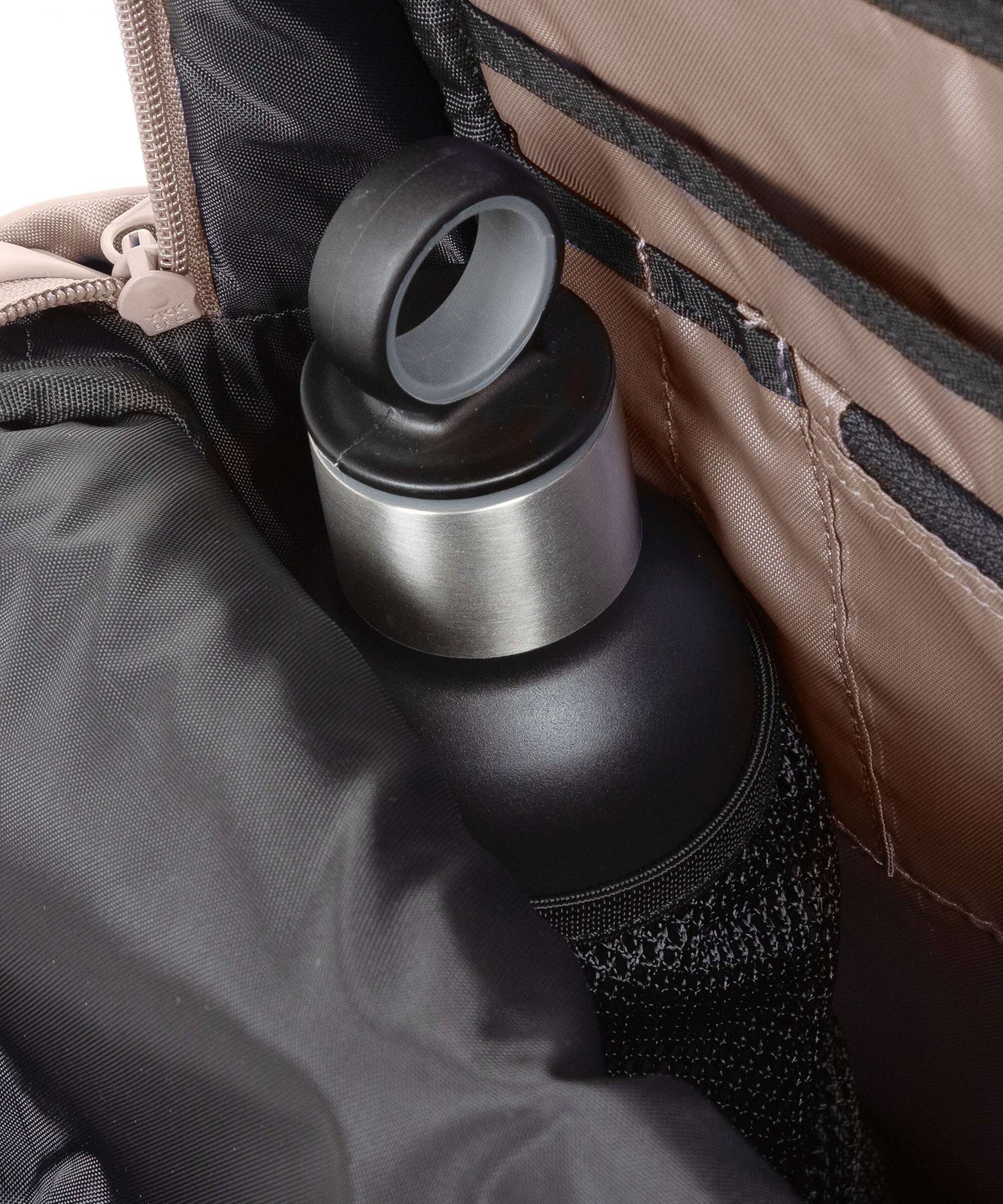 Eastpak CNNCT Tecum Backpack matte sand