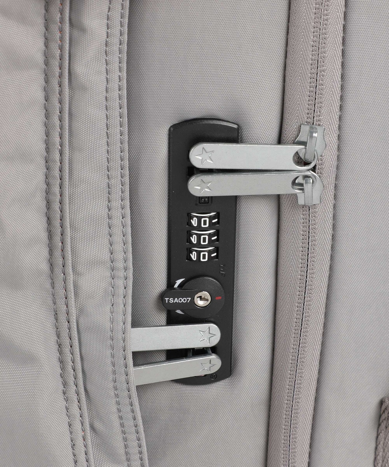 Kipling Basic Spontaneous L Spinner (4 wheels) inviting grey