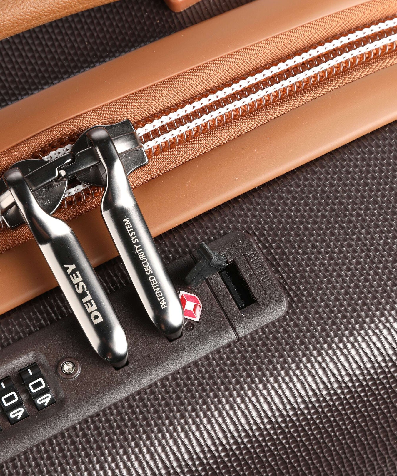 Delsey Paris Chatelet Air 2.0 Spinner (4 wheels) braun