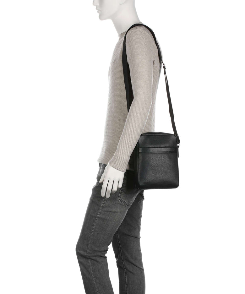 Le Tanneur Charles Crossbody bag noir