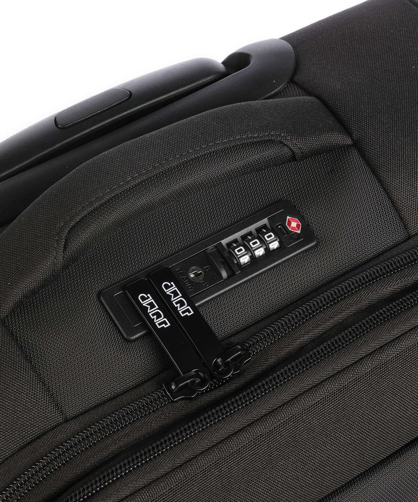 Jump Monthelys Spinner (4 wheels) after dark