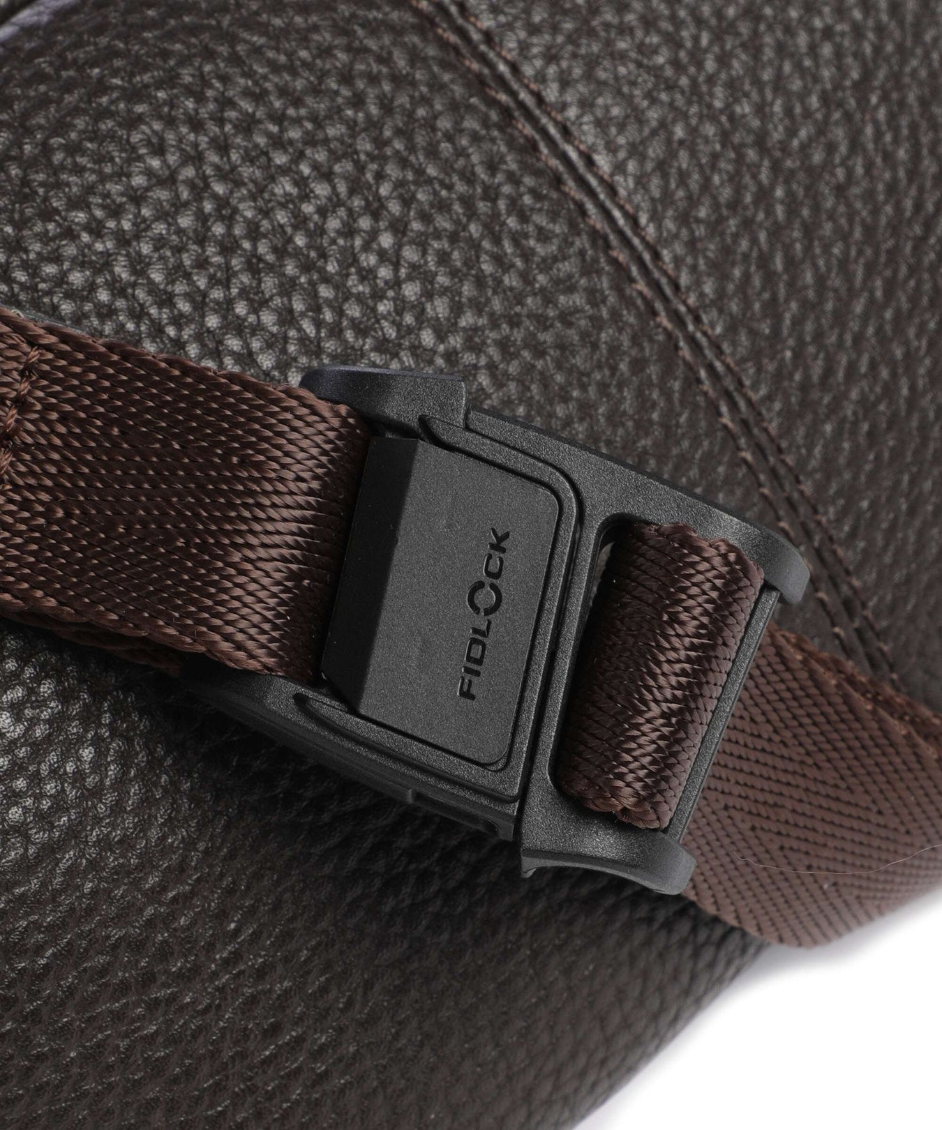 Braun Büffel Novara Fanny pack braun