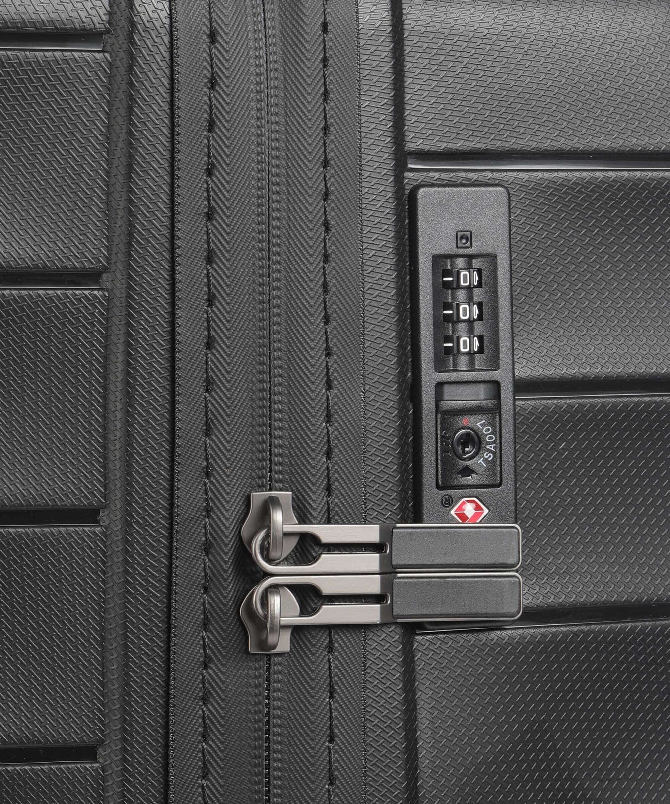 Travelite Mooby Spinner (4 wheels) schwarz