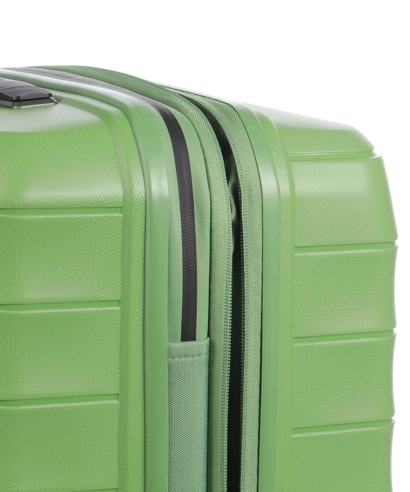 Travelite Mooby Spinner (4 wheels) grün