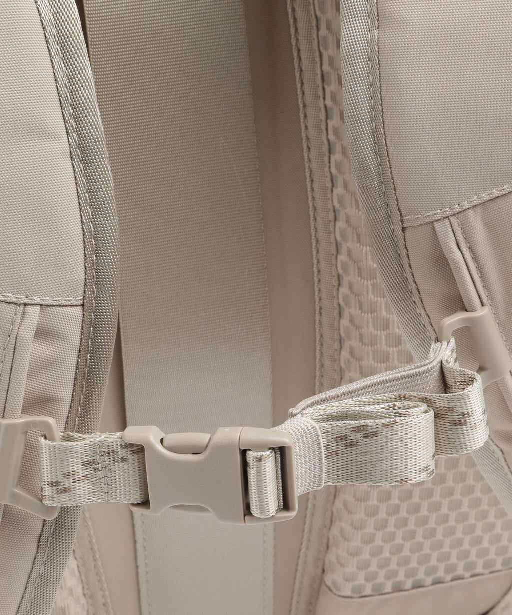 Travelite Venture Line M Backpack sand