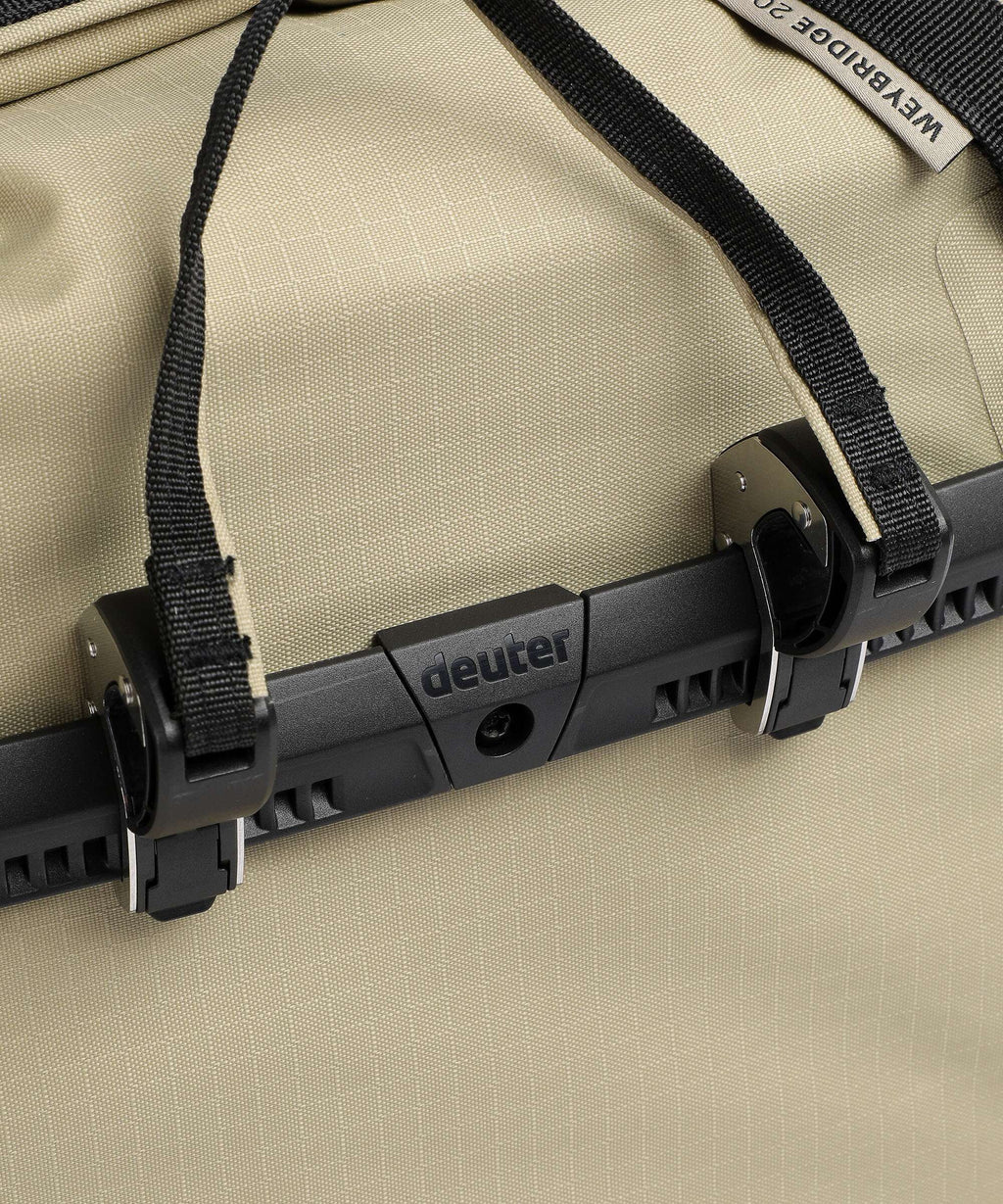 Deuter Weybridge 20+5 Luggage bag desert