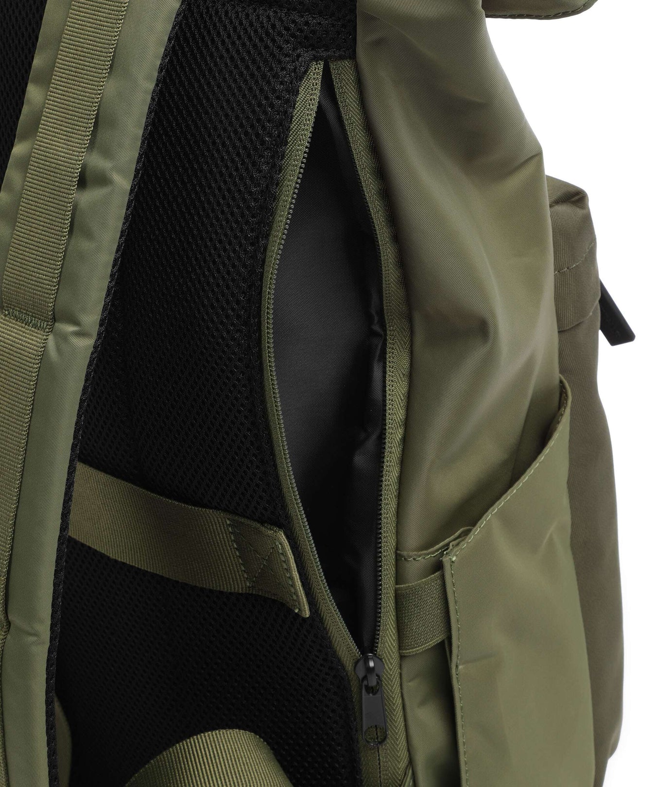 Strellson Wood Street Eddie Backpack khaki