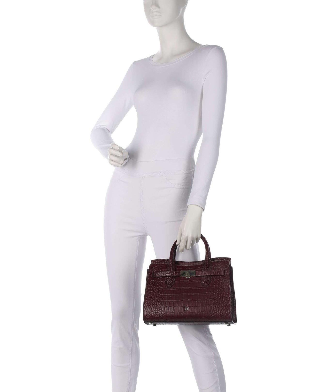 Aigner Farah M Handbag port red