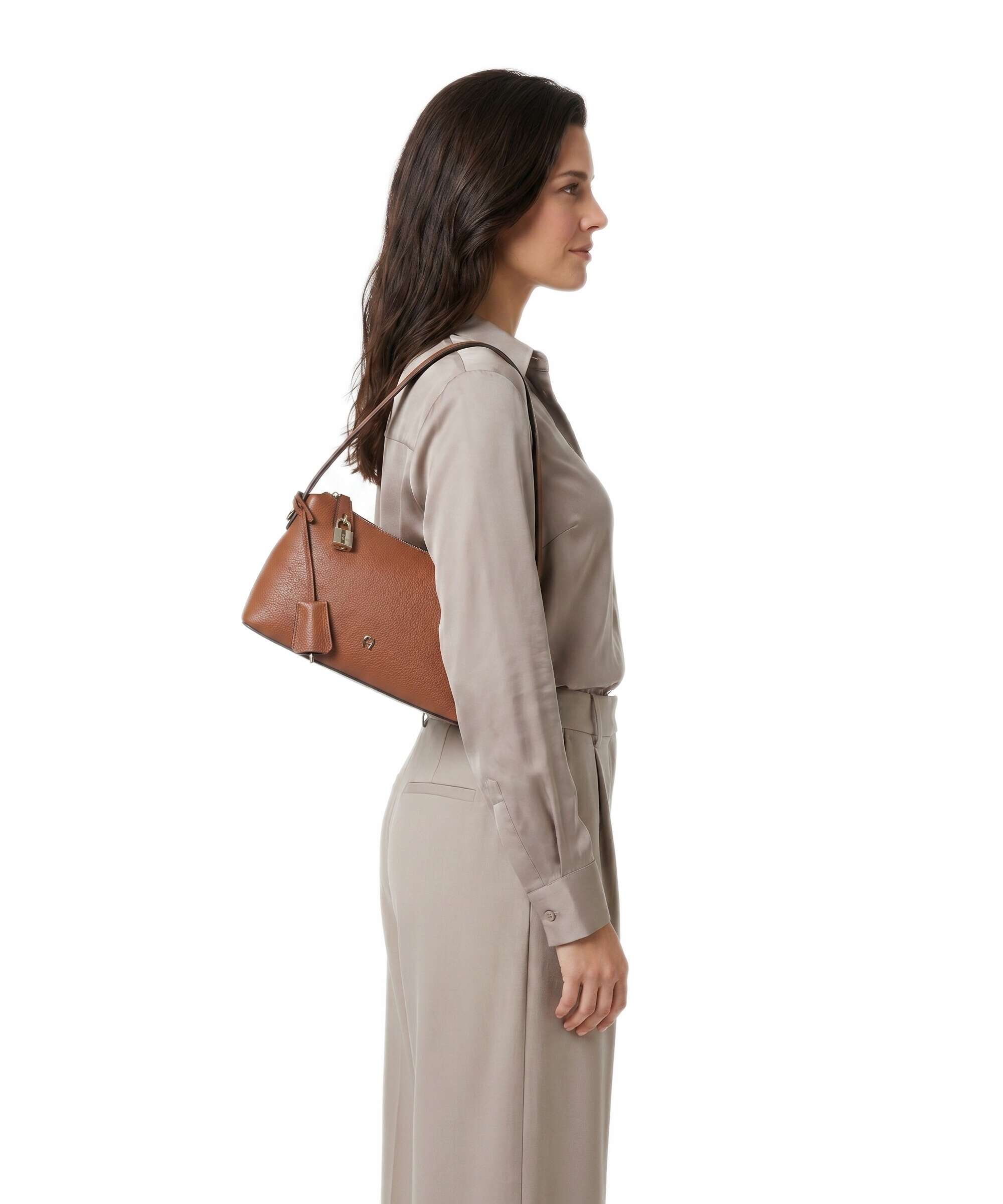Aigner Delia S Shoulder bag cognac brown