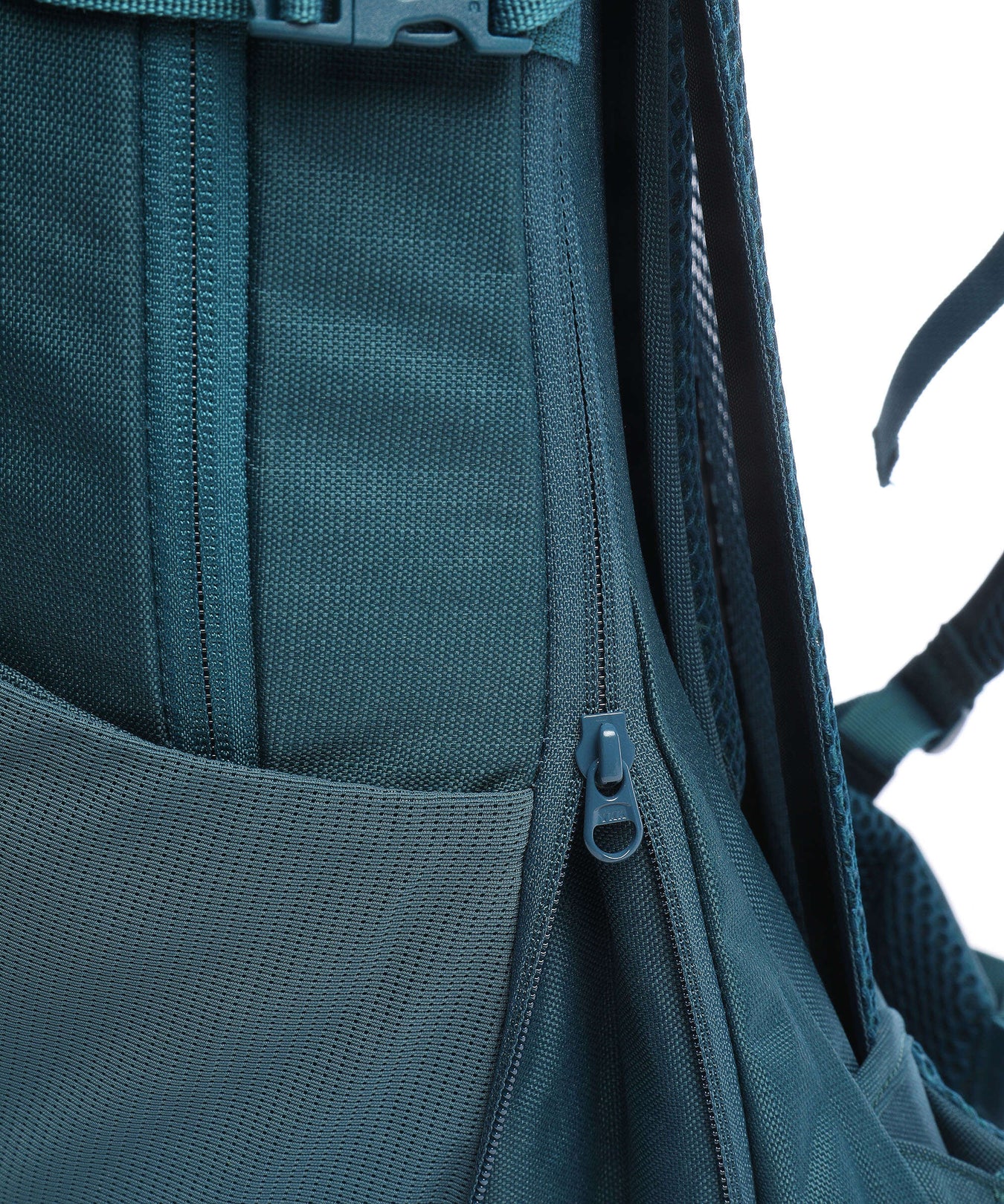 Vaude Wizard 18+4 Hiking backpack blue sapphire