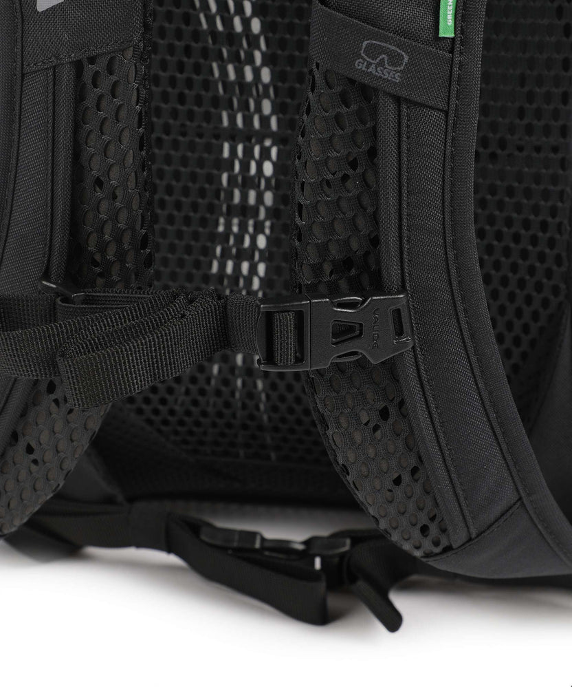 Vaude Women's Skomer Zip 22 Hiking backpack black