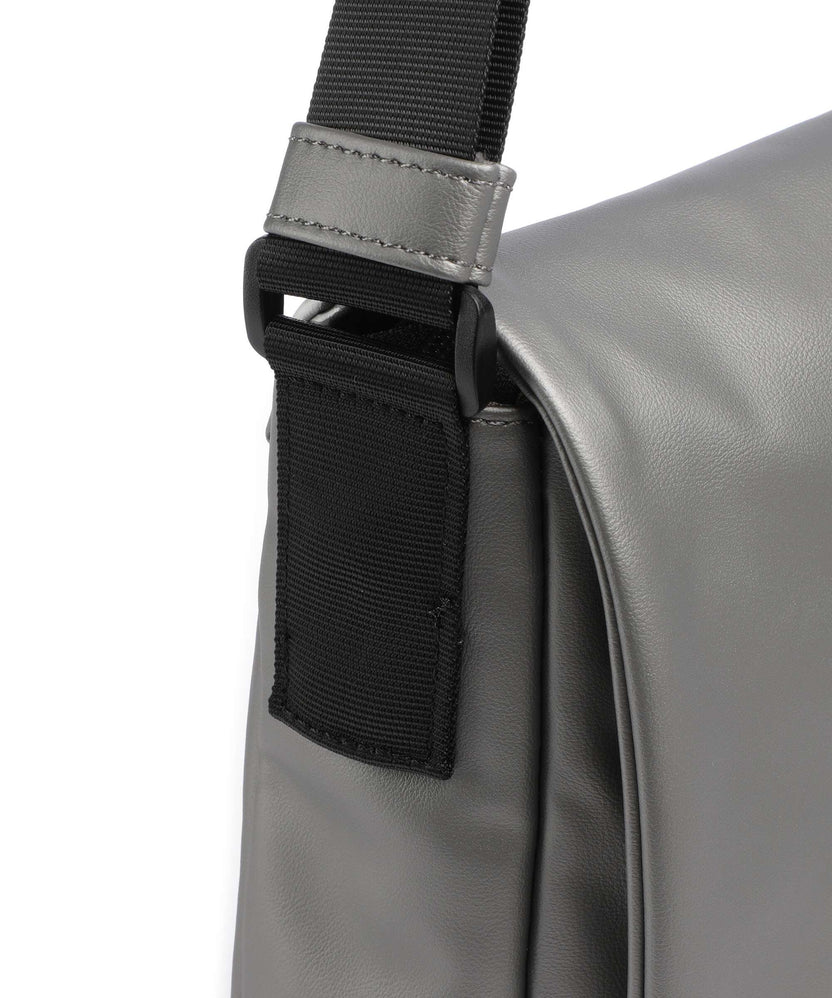 Zwei Cargo CA130 Messenger bag metallic stone