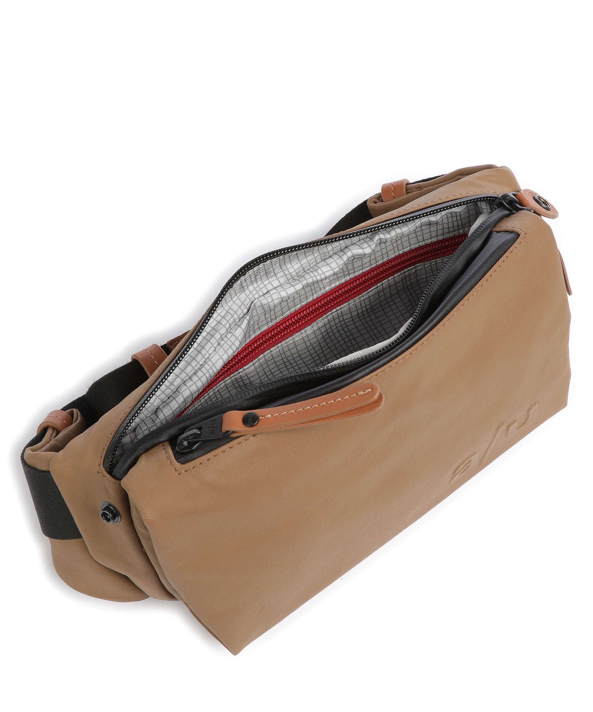 Aunts & Uncles Japan Himeji Fanny pack tapir