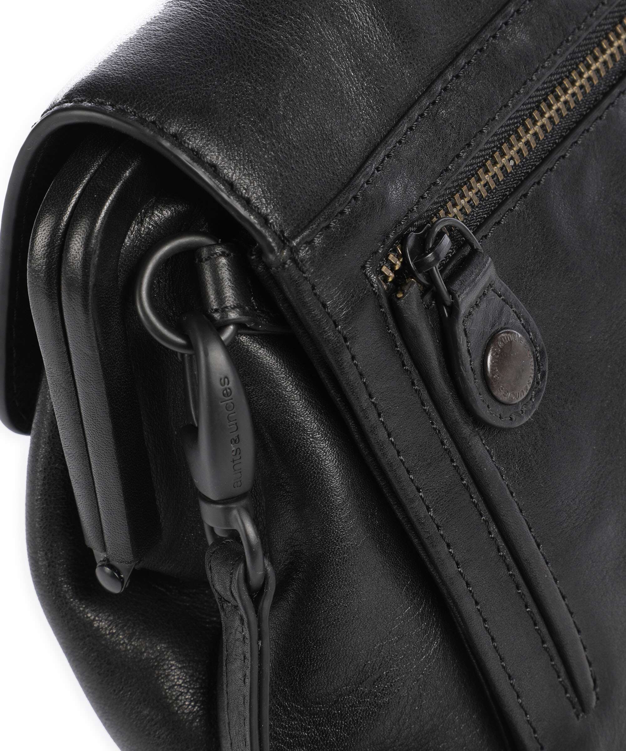Aunts & Uncles Grandma's Luxury Club Mrs. Madeline Crossbody bag black smoke