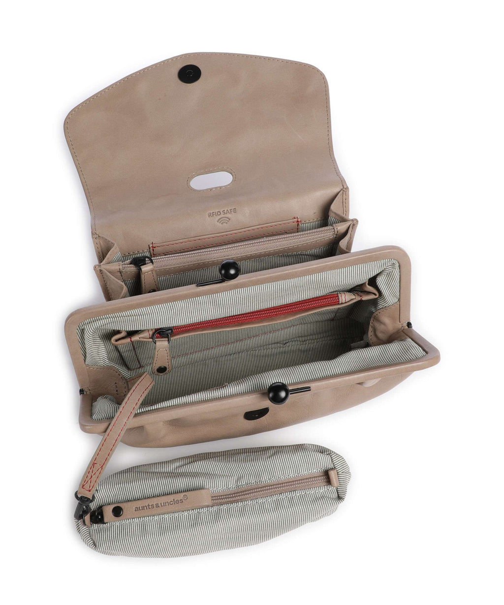 Aunts & Uncles Grandma's Luxury Club Mrs. Madeline Crossbody bag vintage khaki