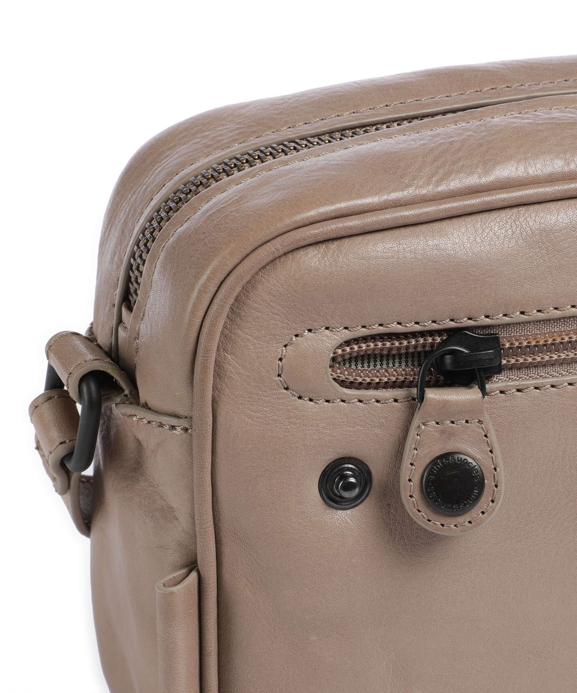 Aunts & Uncles Grandma's Luxury Club Mrs. Mint Crossbody bag vintage khaki