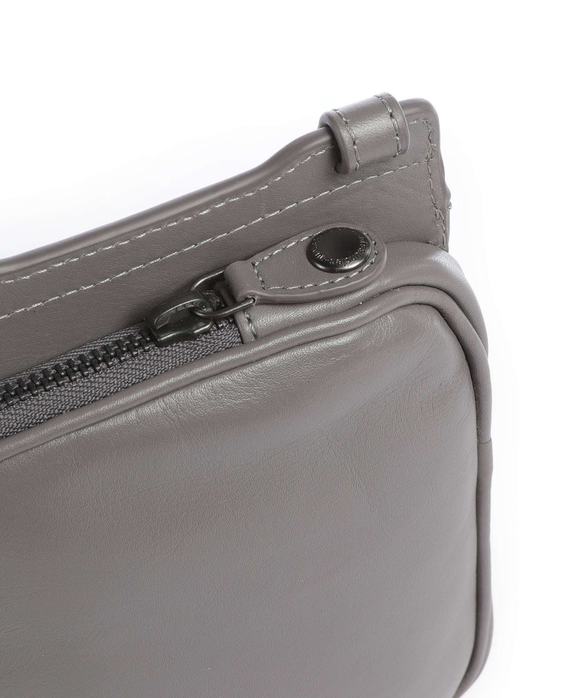 Aunts & Uncles Jamie's Orchard Tulip Phone bag eiffel tower