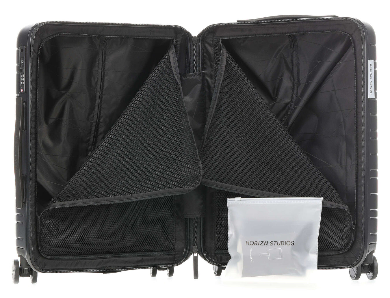 Horizn Studios M5 Essential Spinner (4 wheels) all black