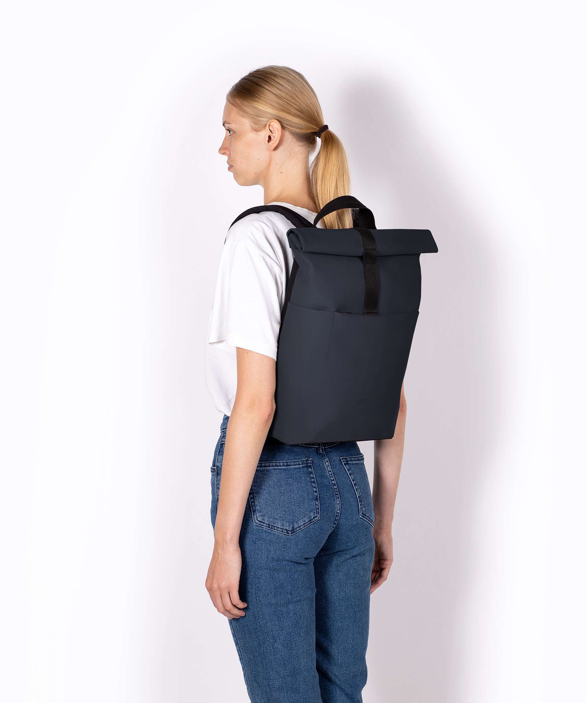 Ucon Acrobatics Lotus Hajo Mini Rolltop backpack royal blue
