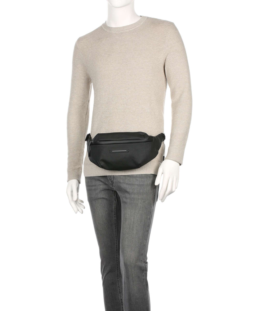 Horizn Studios SoFo M Fanny pack all black