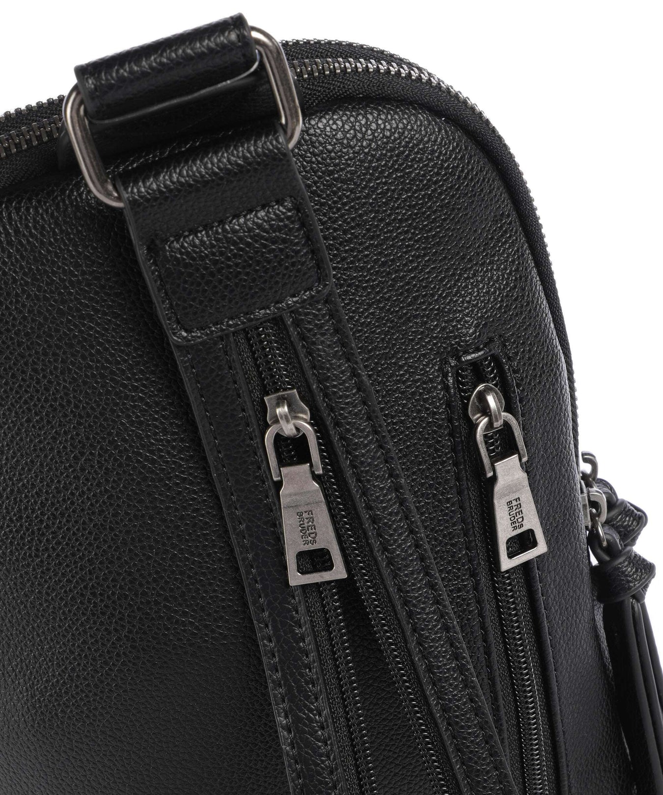 FredsBruder Bestie Sling bag black