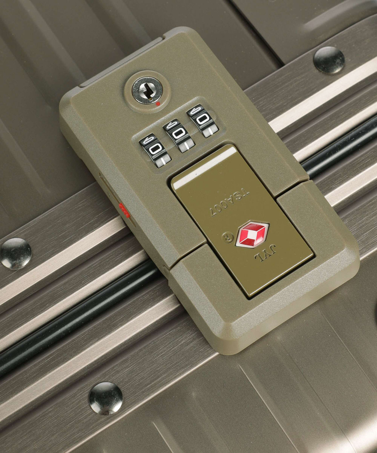 Aleon Classic 17 Deluxe Spinner (4 wheels) bronze