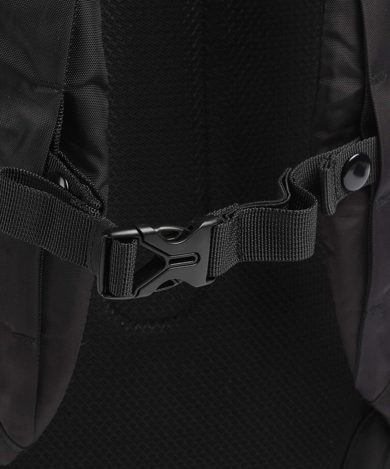 Doughnut Black Dynamic Backpack black