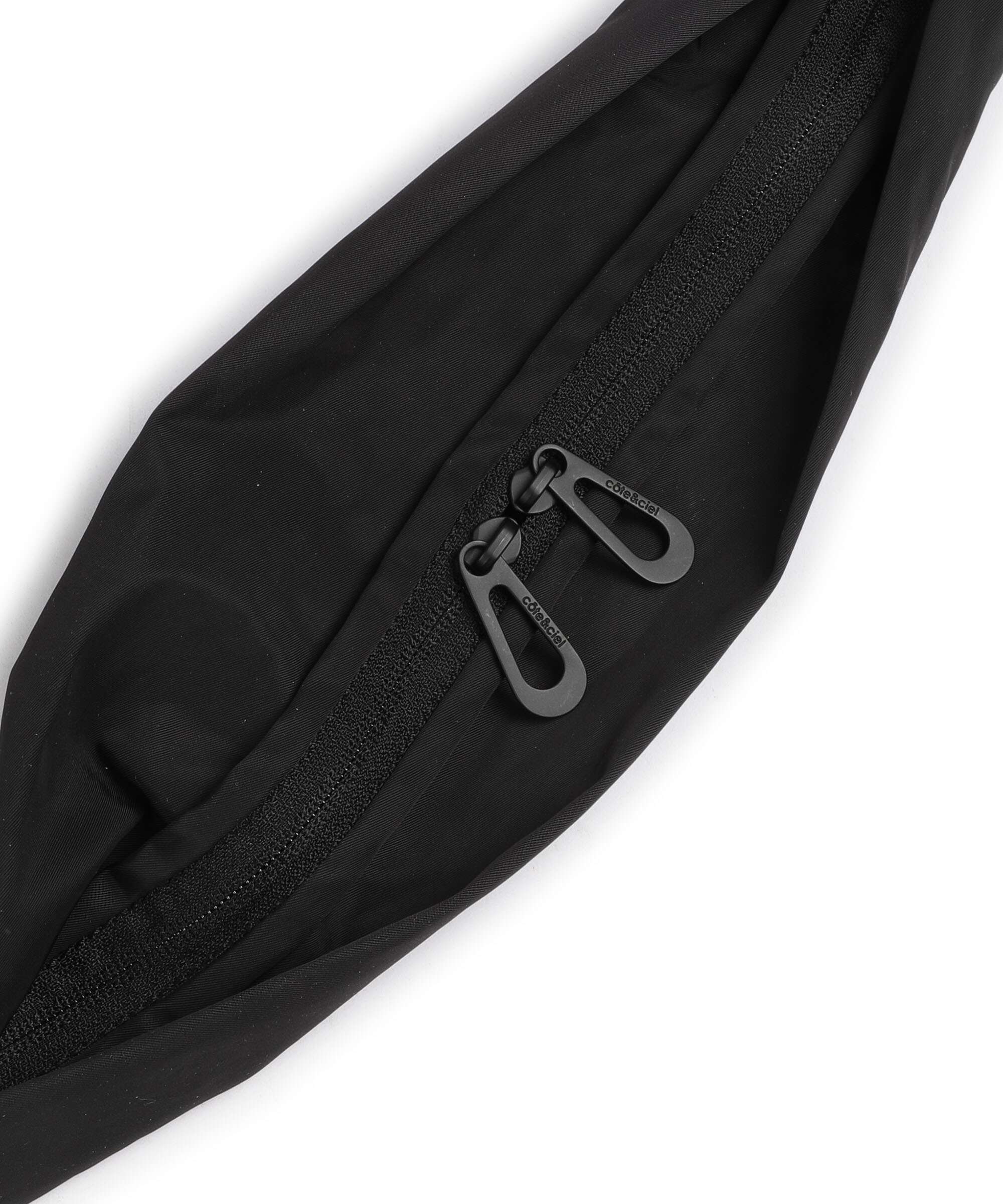 Côte&Ciel Hala S Crossbody bag black