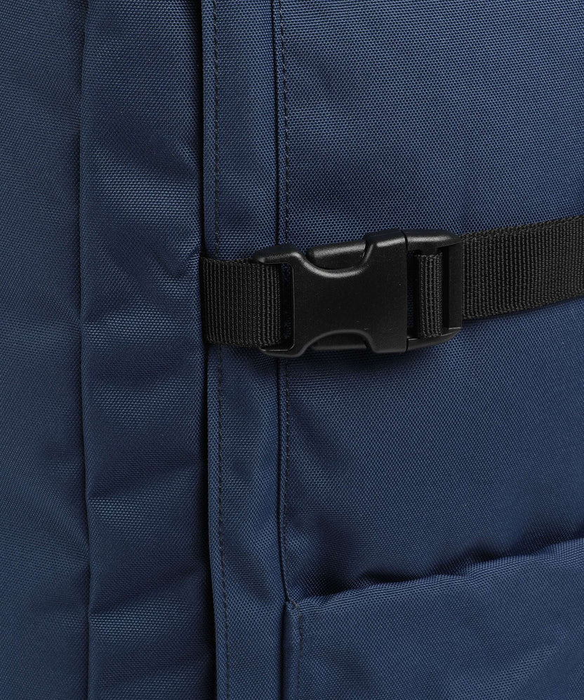 Cabin Zero Classic Plus 32 Travel backpack navy