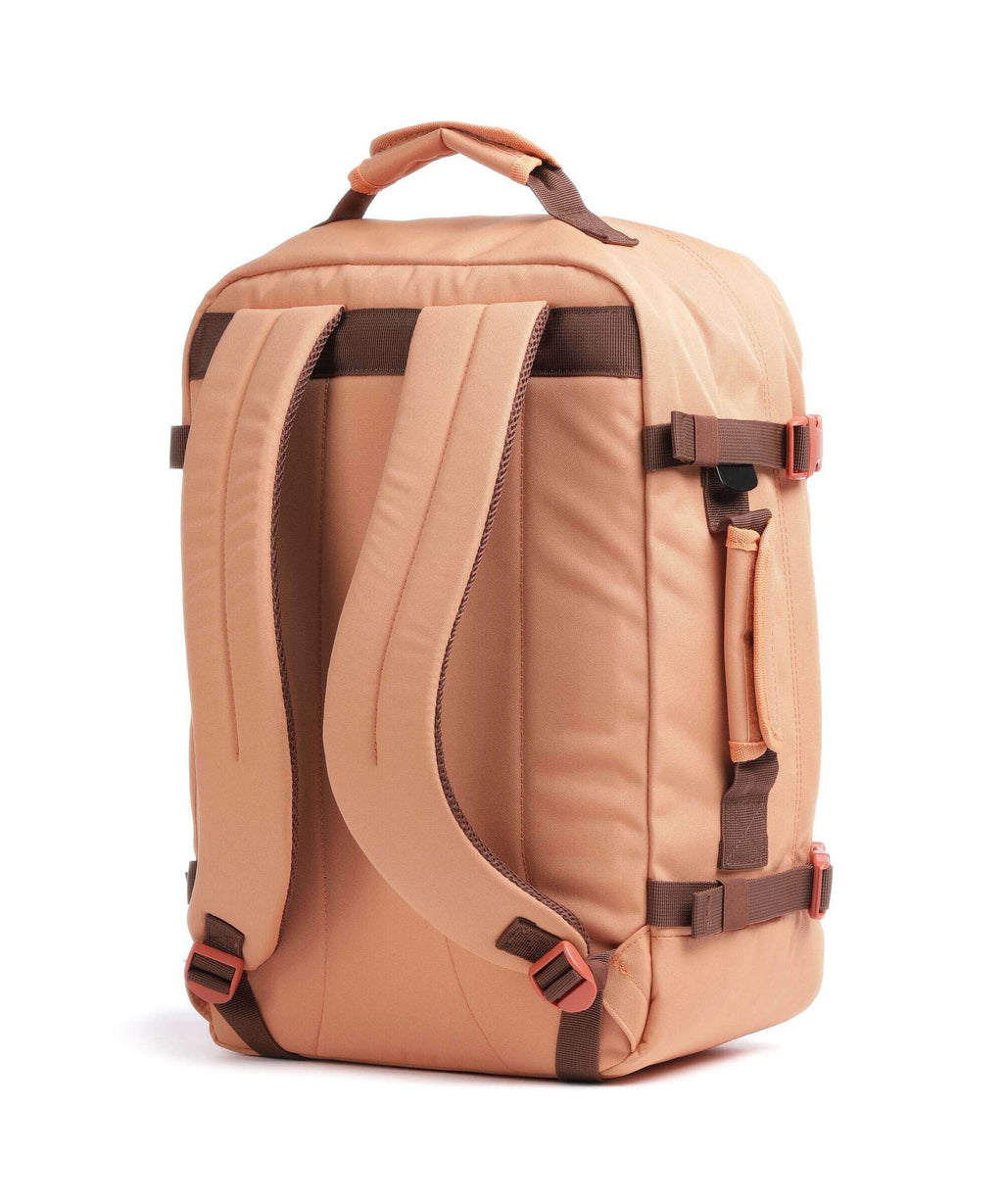 Cabin Zero Classic 36L Travel backpack gobi sands 