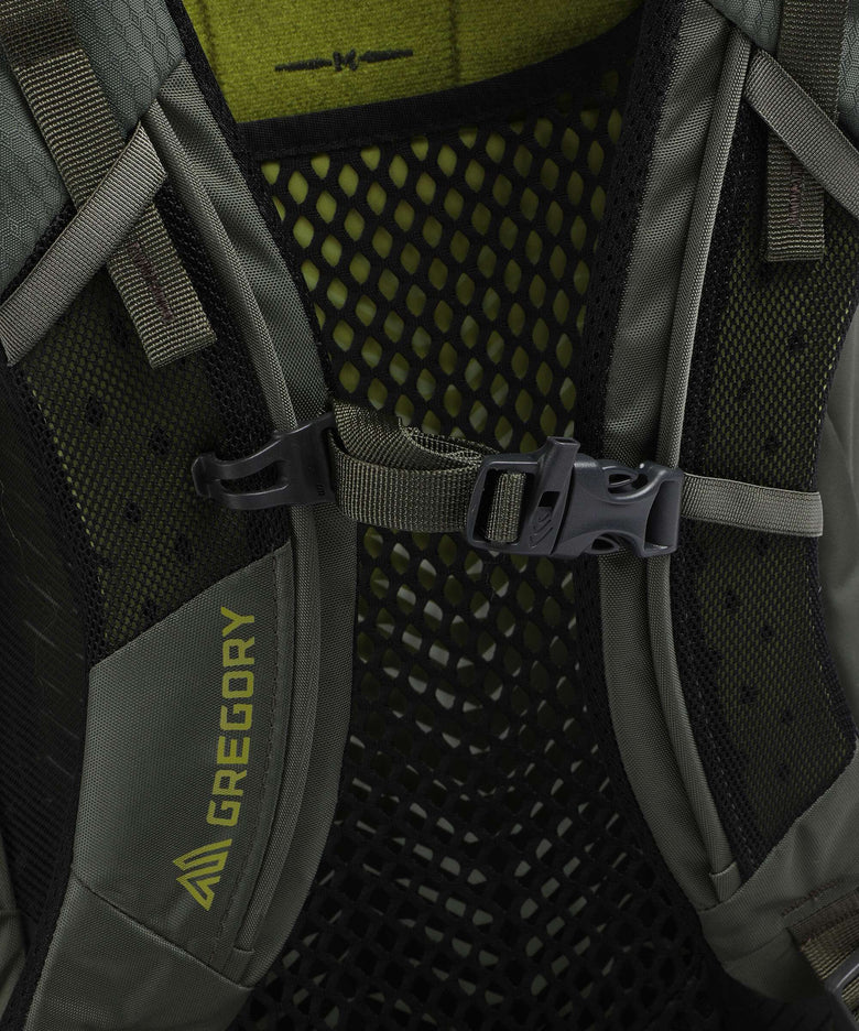 Gregory Zulu 35 RC MD/LG Hiking backpack forage green