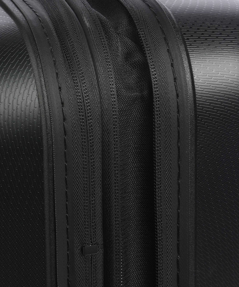 American Tourister Dashpop Disney Spinner (4 wheels) iron man