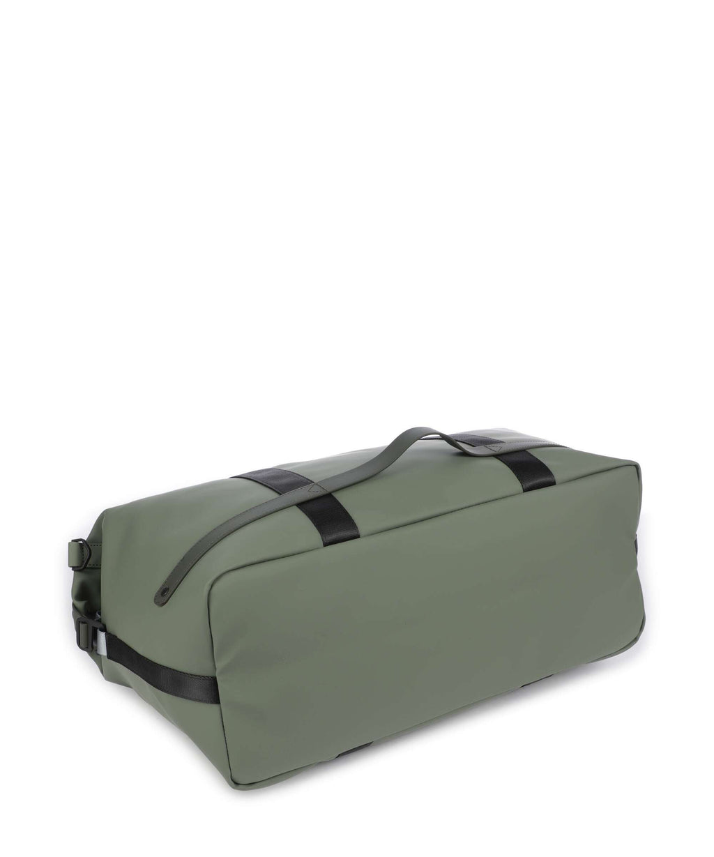 Rains OTG Weekend bag well