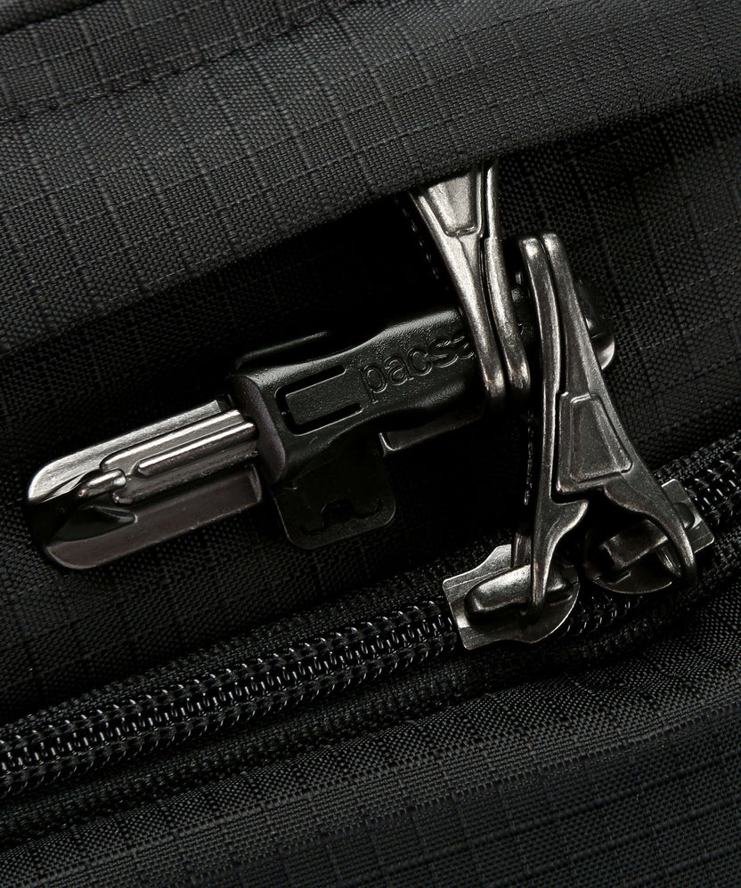 Pacsafe Vibe 25 Laptop backpack jet black