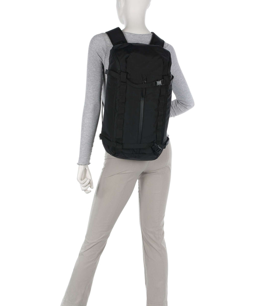 Db Backcountry 20 Backpack black out