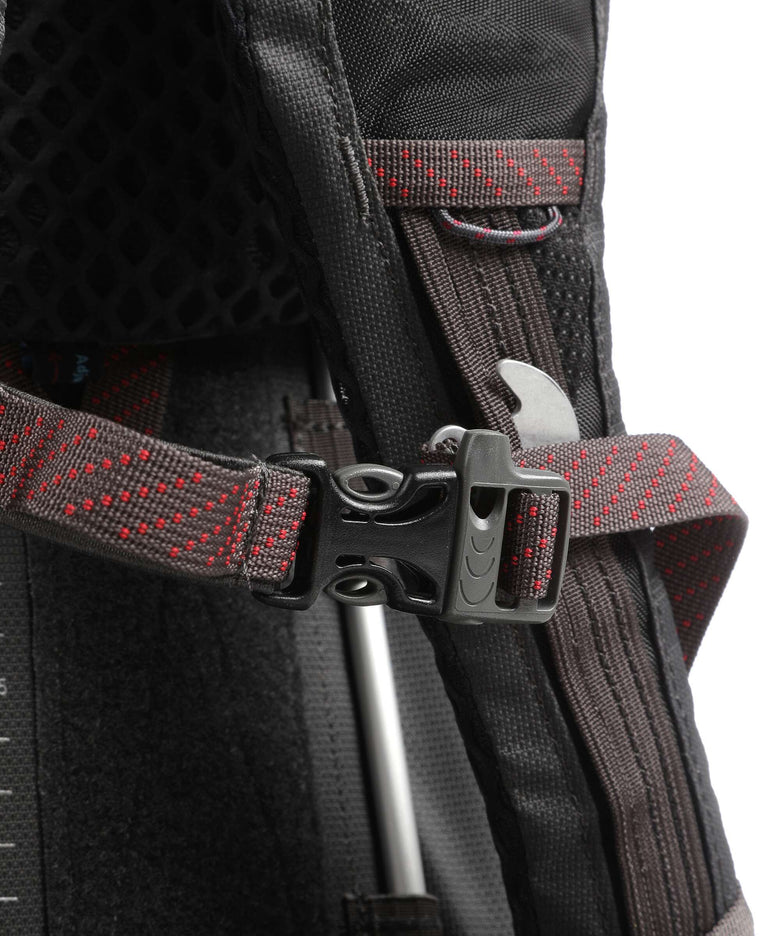 Klättermusen Bergelmer 40L Hiking backpack raven