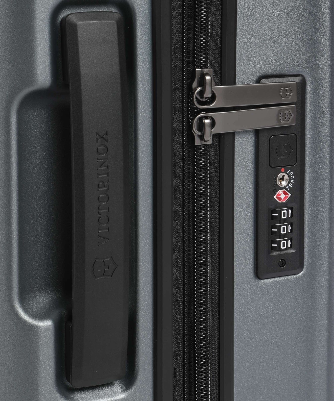 Victorinox Airox Advanced GCO Spinner (4 wheels) storm