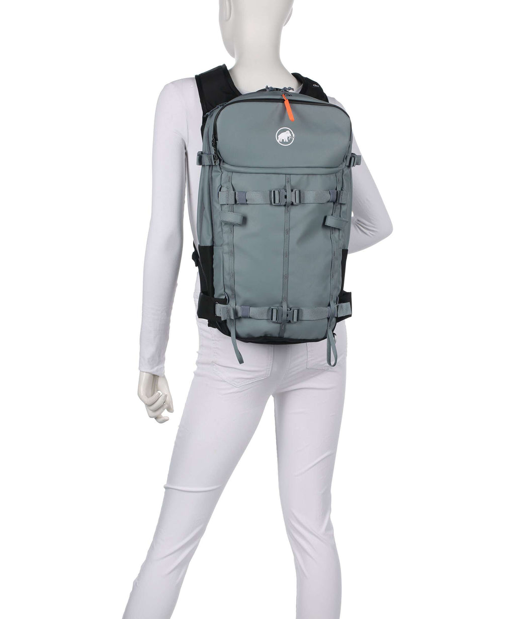 Mammut Nirvana 28 Hiking backpack marsh/black