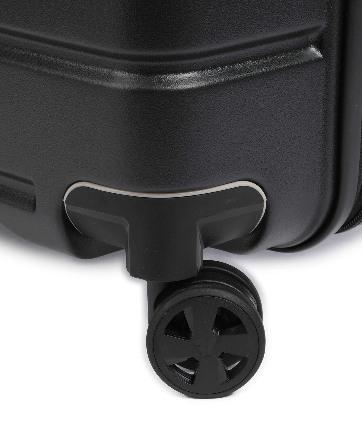 Roncato ReLife Spinner (4 wheels) nero