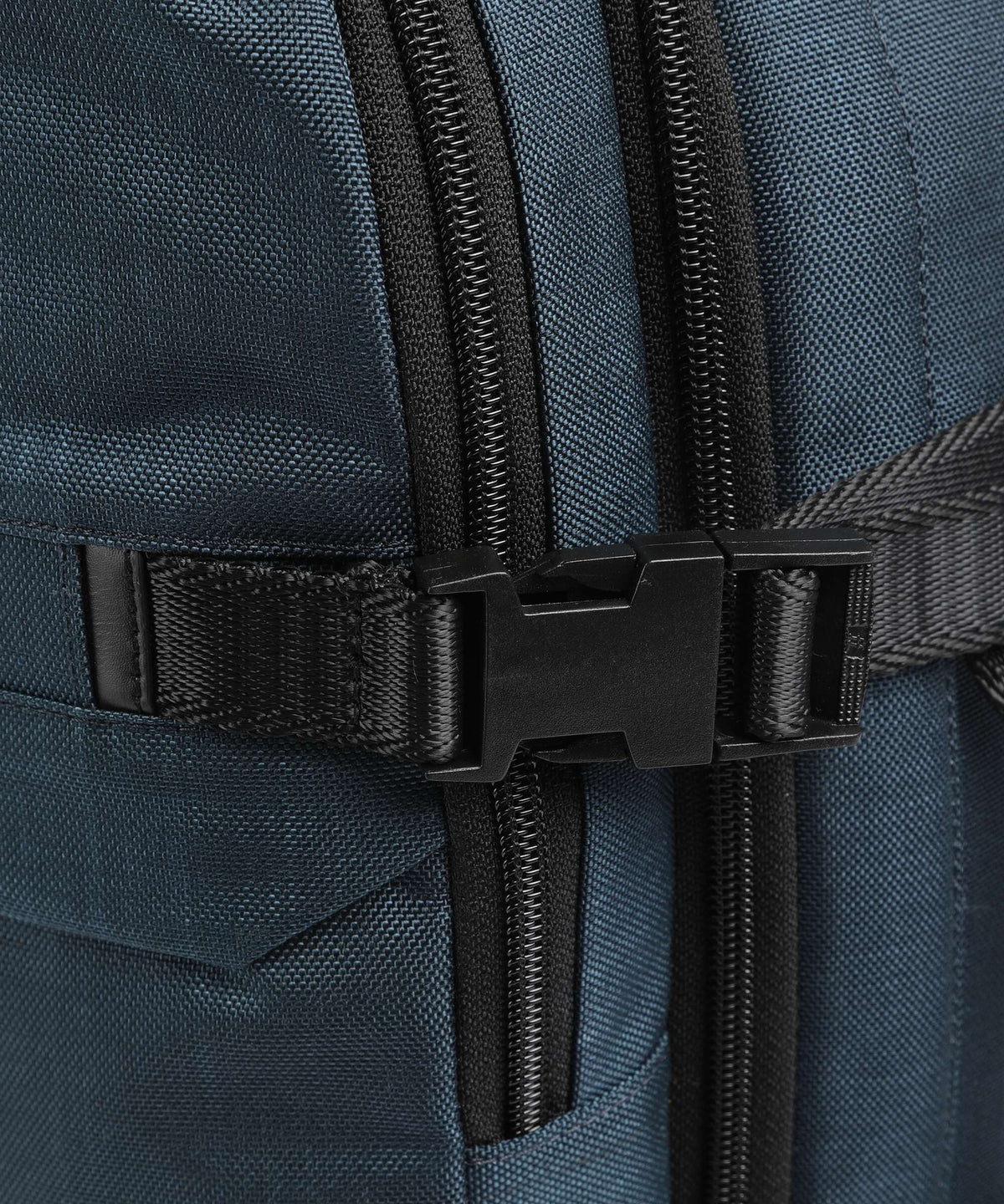 Brics Travel backpack navy