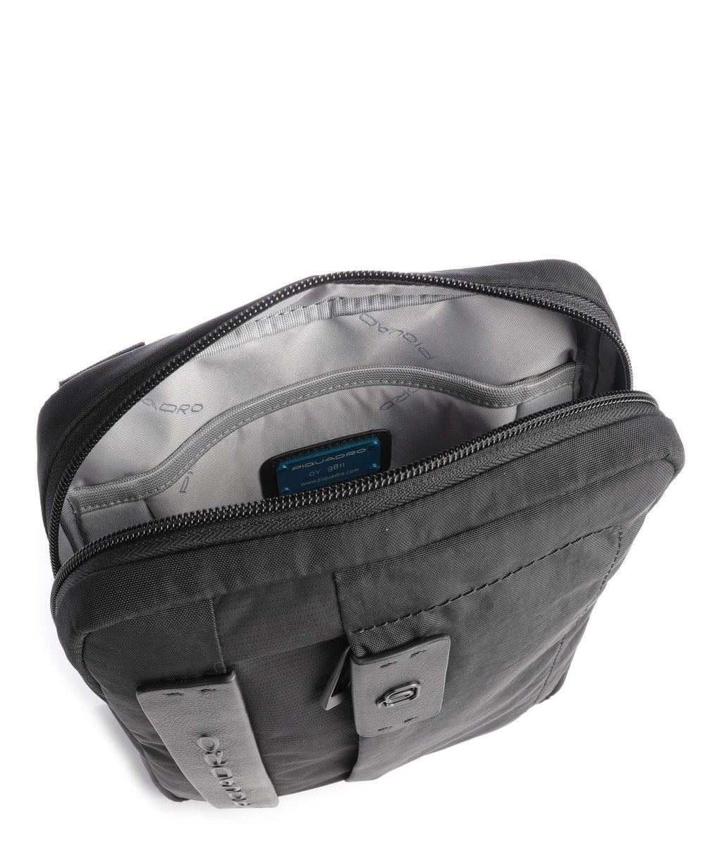 Piquadro Akron Crossbody bag black