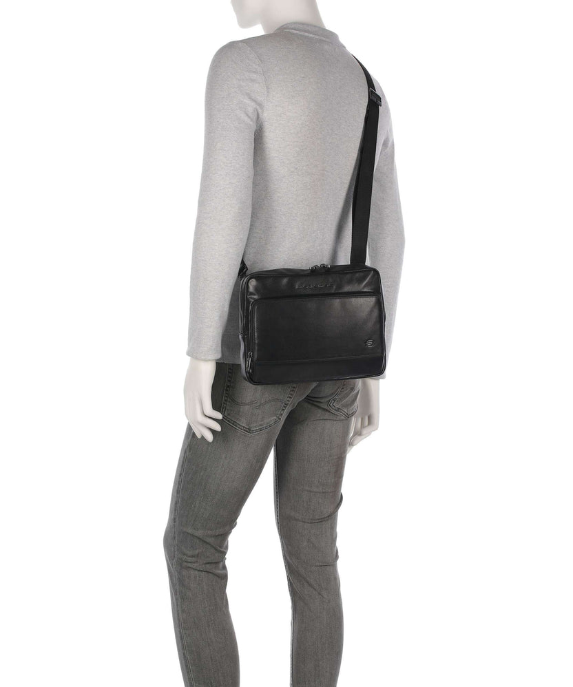 Piquadro W136 Crossbody bag nero