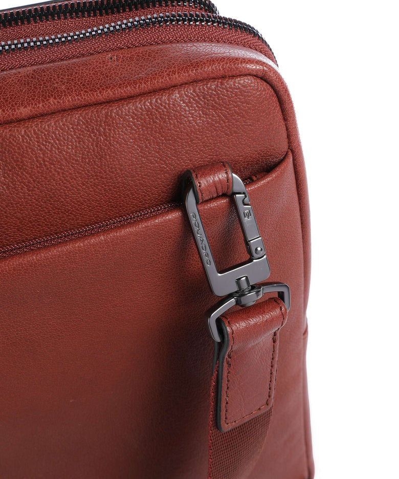 Piquadro Solm Crossbody bag cuoio